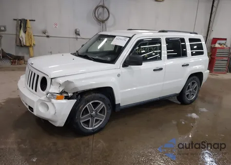 2009 Jeep Patriot Sport z USA, uszkodzony, nr VIN 1J4FF28B19D249580